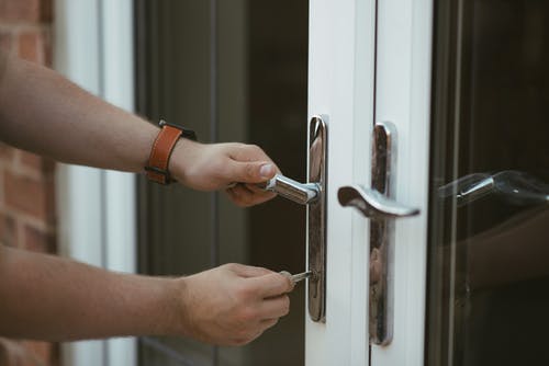 Choosing Safest and Securest Windows Locks for Your House