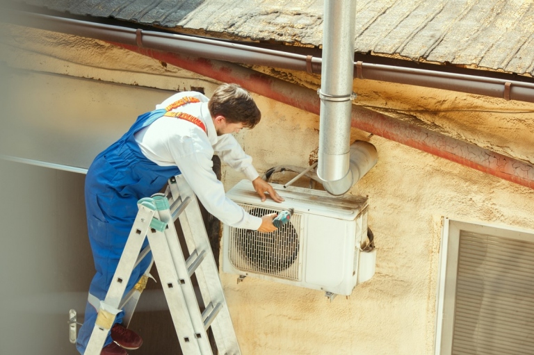 How to Become An HVAC Contractor